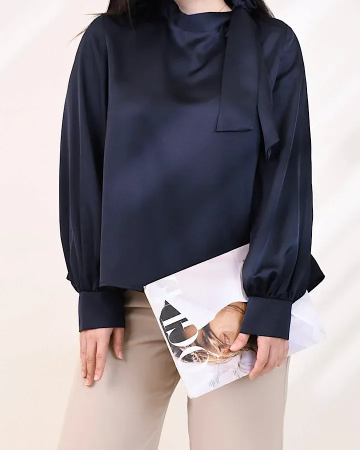 شومیز یقه گره W0025
