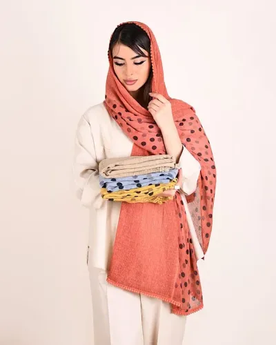 شال پلیسه خالخالی s 00151